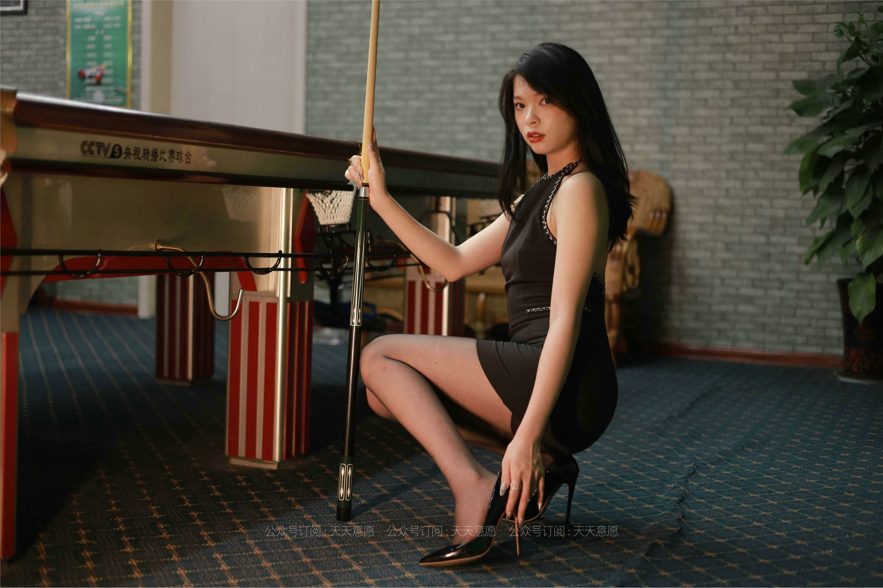 IESS异思趣向  2021.08.12 丝享家887：小七《台球长腿辣妹》